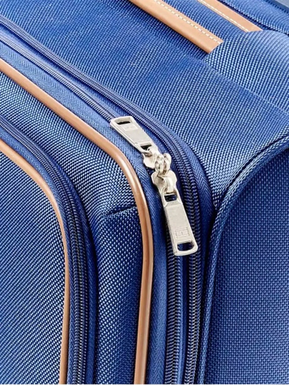 NWOT Tommy Hilfiger Logan Luggage